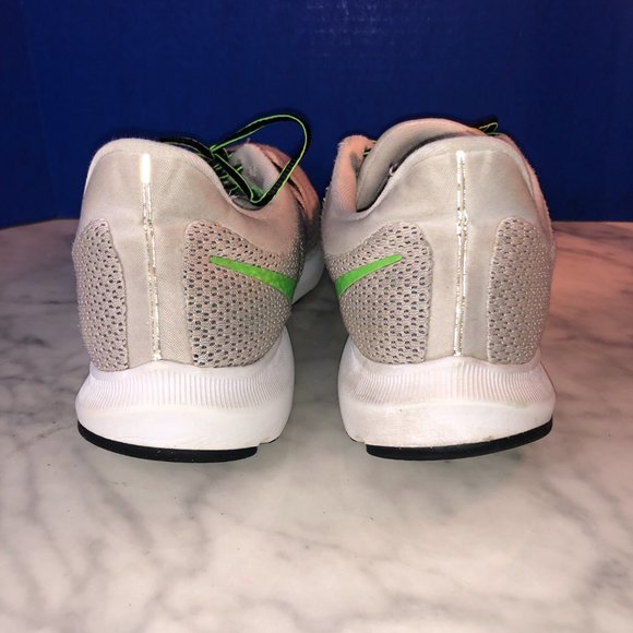Nike Quest Mens Running Shoes Sneakers White Grey Lime Green Swoop Sz 11.5 - Picture 9 of 13